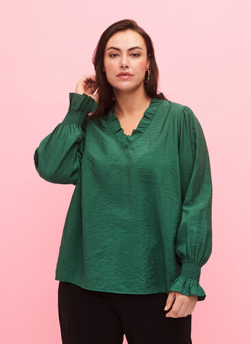 Zizzi Langærmet viskosebluse med flæsedetaljer, Hunter Green, Model image number 0