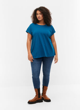 Zizzi Kortærmet t-shirt i bomuldsblanding, Petrol Blue, Model image number 2