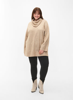 Zizzi Meleret striktrøje med rullekrave, Simply Taupe Mel., Model image number 2