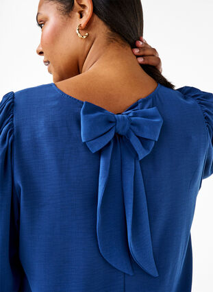 Zizzi Kort kjole med sløjfedetalje bagpå, Estate Blue, Model image number 2